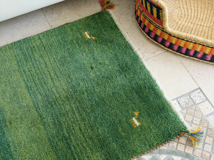 楽天市場】イランの手織りラグ ギャッベ 82×62cm グリーン シンプル 