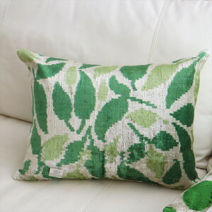 �A�g���X �x���x�b�g�C�J�b�g�N�b�V�����J�o�[�@���ʃV���N50×38cm�؂̗t Silk Velvet Cushion - Double-Sided Design