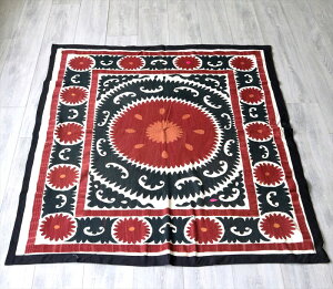 EYxLX^EXUj(suzani)Ԃƍ̑z/T}Jh