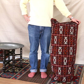 トルクメン ヤムート/オールドキリム クッションカバー 収納袋チュアル110x50cm 表と裏が手織りのキリム赤いジジムのキリム/中綿特注 別売り