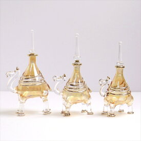 エジプト香水瓶・手吹きガラスの工芸品/ラクダ3頭セット　イエロー