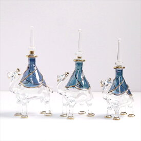 エジプト香水瓶・手吹きガラスの工芸品/ラクダ3頭セット　ブルー