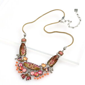 �A���� �o�[ �l�b�N���X ���f�B�A���X�R���N�V���� Rose Embrace