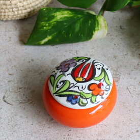 トルコ製フタ付小物入れ(手書きキュタフヤ陶器)直径6cm/オレンジ