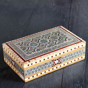 Mother of Pearl (łj̃WG[{bNXGWvgCX~bNȊ􉽊wfUC̕Δ