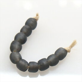 アフリカ・クロボビーズ(再生ガラスビーズ）10粒/チャコール African glass beads, GAHANA