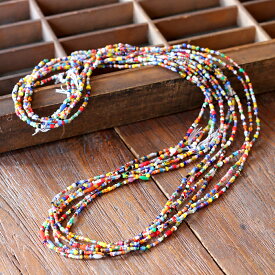 クリスマスビーズ極小一連約94cm/ガーナ　African trade glass beads, GAHANA【クリックポスト利用可】