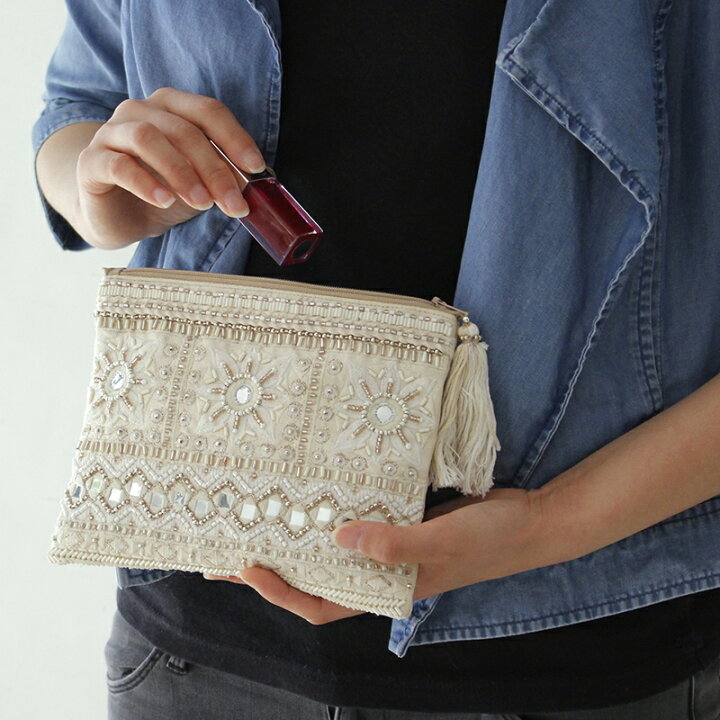 楽天市場】刺繍＆ビーズ装飾フラットポーチ・タッセル付き【クリック 