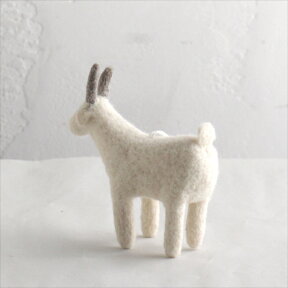 フェルトのぬいぐるみ・ヤギ・Sサイズ/キルギス製KyrgyzstanFeltanimal・Goat/Ssize