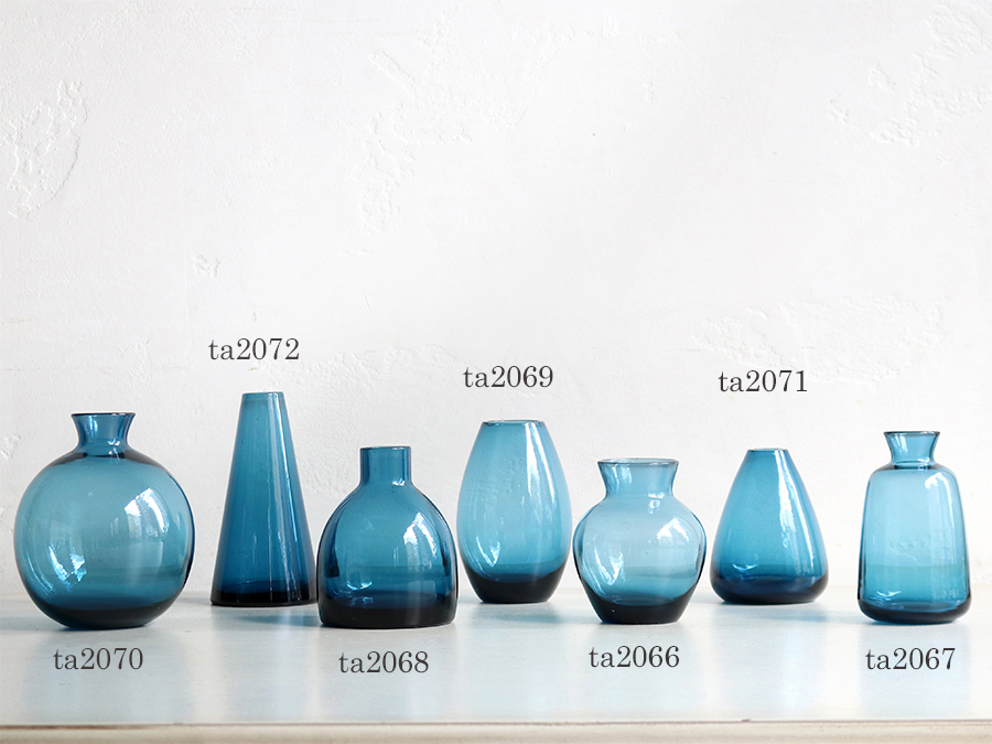 楽天市場】ガラスフラワーベース 丸型 花瓶 一輪挿し 高さ13.5cm 直径 