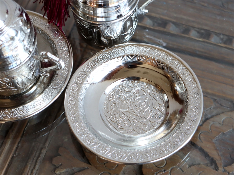 トルココーヒーカップ＆ソーサー銅製カバー付２客セットシルバー（フリンジは３色から選べます）・トルコお土産 | ガラタバザール（キリム＆雑貨）