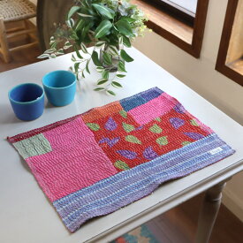 テーブルマット カンタ刺繍 インド刺し子ヴィンテージカンタ