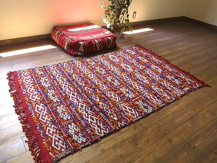 ペルシャ絨毯 ヴィンテージラグ 手織 絨毯 ベニワレントライバル-