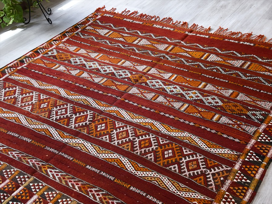 オールドキリム モロッコベルベル族のキリム282×177cmゼモール/レッドにジジム織りの伝統柄 | ガラタバザール（キリム＆ラグ）