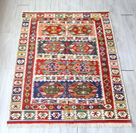トルコ手織りキリム・コンヤ草木染　セッヂャーデ172×139cmチュムラ　ソロモンの星のある六角形