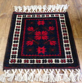 トルコ絨毯/ミニサイズカーペット41×40cmヤージベディル・赤と紺の伝統柄