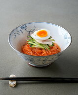 ビビン麺（4食セット）当店1番人気の冷麺から新商品が登場。甘辛いビビンソースをかけて食べる韓国ビビン…
