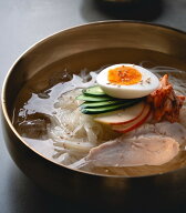 韓国冷麺（4食セット）当店1番人気の冷麺が4食1000円。簡易包装ですが冷麺の味は正規品と同じです【1000…