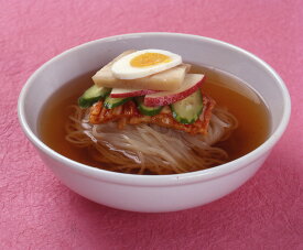 こんにゃく冷麺20食セット(同梱可能)麺をコンニャク麺にすることで、驚きの低カロリーを実現。麺はたったの6kcal、スープを全部飲んでも58kcal【韓国 低カロリー ダイエット 低kcal コンニャク カロリーコントロール 冷麺 手軽 簡単 サラダチキン】【常温】【送料無料】