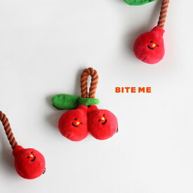 BITE ME バイトミー チェリーロープおもちゃ(犬 おもちゃ ロープ 引っ張る ぬいぐるみ 小型犬 犬用おもちゃ いぬ ドック ドッグトイ 犬のおもちゃ パピー 音が鳴る 音 かわいい さくらんぼ チェリー フルーツ オモチャ 犬用トイ ペット用品 おしゃれ 人気 おすすめ)