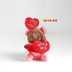 BITE ME バイトミー ラブベアノーズワークおもちゃ(犬 おもちゃ ぬいぐるみ 小型犬 犬用おもちゃ 犬用 ドッグトイ 犬のオモチャ ノーズワーク 噛む 遊ぶ おやつ 隠す 探す 音が鳴る 音 ピーピ