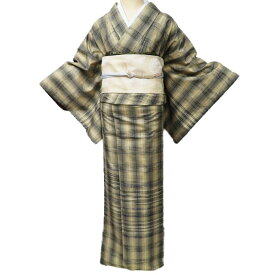 【 中古 】 紬 付け下げ 付下げ リサイクル着物 正絹 袷 カジュアル 麦藁色 黒色 多色 身丈162cm 裄69cm M A1101-2 [和服 きもの 紬 普段着 kimono アウトレット 送料無料 きもの北條]