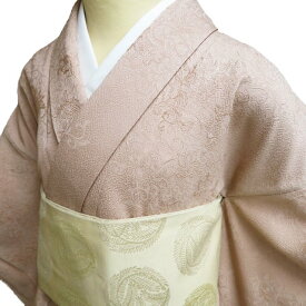 【 中古 】 色無地 リサイクル着物 正絹 袷 フォーマル 紋付き 地模様 花唐草模様 洗柿色 身丈166.5cm 裄67cm L トール A1145-4 [和服 入学式 卒業式 母 お宮参り アウトレット きもの kimono 送料無料 きもの北條]