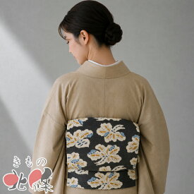 【 中古 】 特選 作り帯 つけ帯 リサイクル 正絹 紬地 カジュアル 仕立て上がり 全通 添田敏子 野菜 大根 蕪 黒色 多色 A1359-6 [初詣 お出かけ 観劇 着付け教室 趣味着 街着 普段着 送料無料 きもの北條]