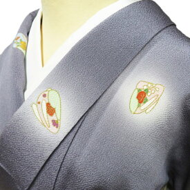 【 中古 】 小紋 リサイクル着物 正絹 袷 カジュアル 兎に花模様 暈し 縮緬地 鉛色 多色 金 身丈156.5cm 裄64.5cm M A1183-8 [式典 観劇 普段使い お食事 kimono アウトレット 送料無料 きもの北條]