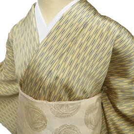 【 中古 】 お召し リサイクル着物 正絹 袷 カジュアル 縞模様 淡黄色 藍色 身丈169cm 裄67cm L トール A1204-8 [和服 お茶会 お茶席 茶道 きもの kimono アウトレット 送料無料 きもの北條]