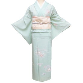 【 未使用 】 夏物 夏着物 訪問着 着物 正絹 絽 フォーマル 銀駒刺繍 花の図 椿 薄萌葱色 多色 身丈164.5cm 裄67cm L A1202-12 [和服 お茶会 お茶席 茶道 結婚式 お宮参り 送料無料 きもの北條]