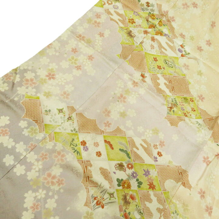 金駒刺繍入り雪輪文と四季の花々仮絵羽 A268-13【未仕立て】