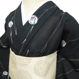 【 中古 】 夏物 小紋 リサイクル着物 ポリエステル カジュアル 雪輪に野菜の図 黒色 多色 身丈159cm 裄65cm M A1180-17 [和服 夏 きもの 普段着 kimono アウトレット 送料無料 きもの北條]