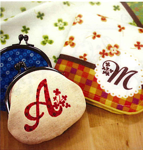 特別な一文字を小紋柄で彩りました 日本 ちょっとしたプレゼントにも最適です メール便対応 日本製 -和装 お守り 与え 和柄 開運 着物 和雑貨