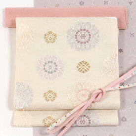【LINE友達登録300円OFF】西陣織九寸名古屋帯 正絹唐織 華文 薄ベージュ系色 九寸帯 軽量帯 お太鼓柄　地紋入り 未仕立て