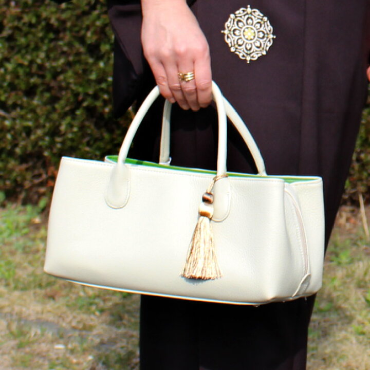 楽天市場 6 26まで 最大1000円off 和装バッグ 牛革シュリンクバッグ タッセル付 和洋兼用 お洒落用 着物バッグ 日本製 和小物さくら きもの 和 なごみ 楽天市場 6 26まで 最大1000円off 和装バッグ 牛革シュリンクバッグ タッセル付 和洋兼用 お洒落用 着物バッグ 日本製 和小物さくら きもの 和 なごみ