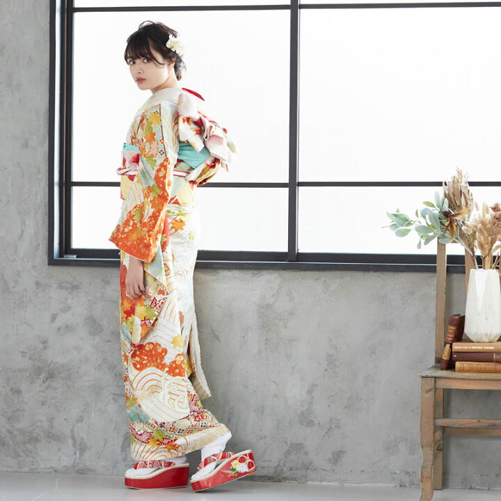 楽天市場】【成人式 振袖 レンタル】RS1625 正絹 白 紅葉 波に貝桶フル  