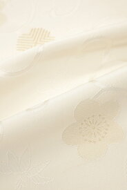 【10％OFFクーポン対象】 ［　人気商品が再入荷　］ 【京都富小路きねや】 金彩唐草松竹梅地紋　帯揚げ 練色