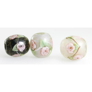 【2点で180円offクーポン対象!!】【6 クラシックローズ】16mm 花 バラ 薔薇 とんぼ玉 ビーズ ガラスビーズ ガラス細工 花 ガラス玉 ハンドメイド 材料 初心者 おしゃれ お守り かわいい 癒しグッ