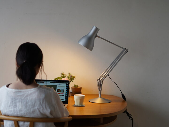 楽天市場】【在庫限り・在庫有】アングルポイズ(ANGLEPOISE) デスク 