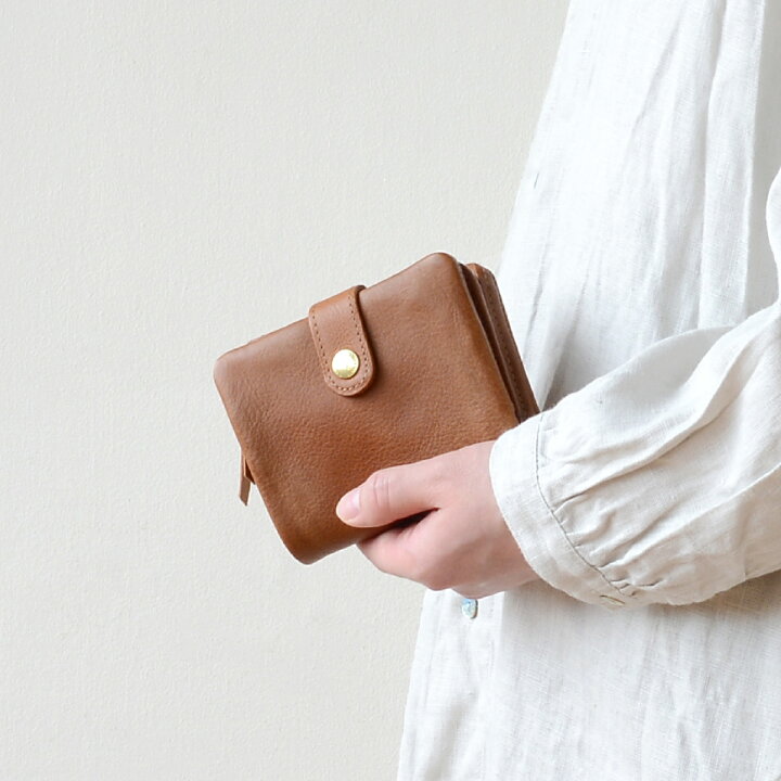 楽天市場】【革の表情を選べる】CINQ (サンク) 2つ折り財布 キャメル  