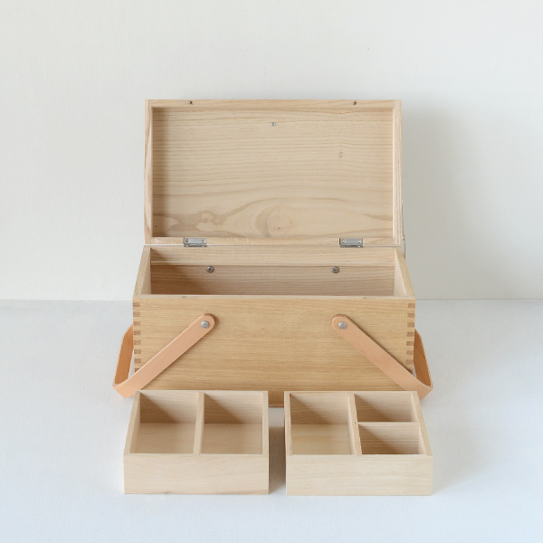 倉敷意匠 栗のソーイングボックス 裁縫箱【木製 国産 日本製】 | 生成りな暮らしのご提案／キナル