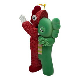 【中古】KAWS×MEDICOM TOY　KACHAMUKKU Original colorway ガチャピンムックフィギュア レッド×グリーン 【311225】（カウズ×メディコムトイ）