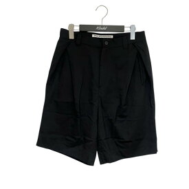 【中古】WHITE MOUNTAINEERING　TROPICAL WOOL 2 TUCK SHORT PANTS ハーフパンツ WM2471404 ブラック サイズ：0 【130426】（ホワイトマウンテニアリング）