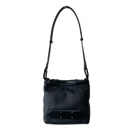 【中古】Maison Margiela5AC ドローストリング スモールバッグ SB1WG0044 ブラック サイズ：フリーサイズ…