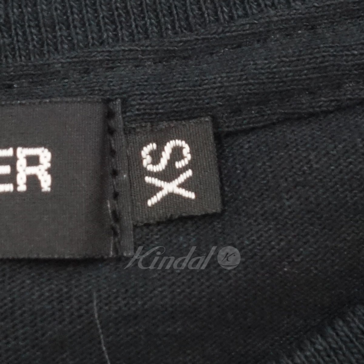 はできる UNDERCOVER ブラック サイズ：XS （アンダーカバー）：ブランド古着のカインドオル 「TGRAPHICS」UロゴTシャツ ダメージ