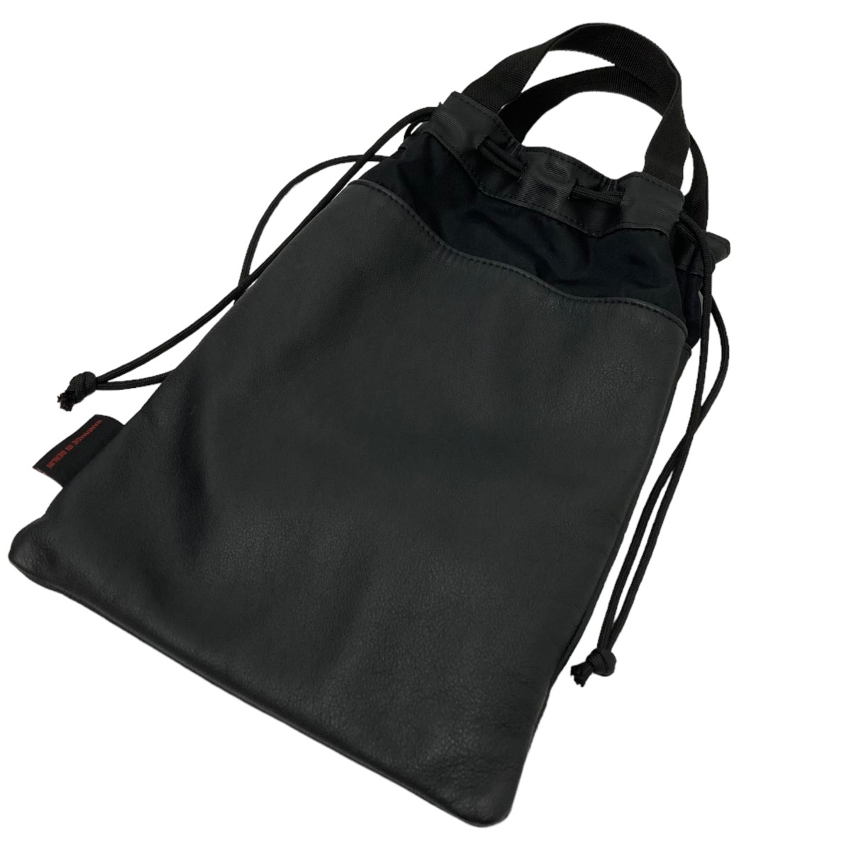【中古】BAGJACK　「small pouchette L／handle in leather」レザーポシェット ブラック  【051122】（バッグジャック） | ブランド古着のカインドオル