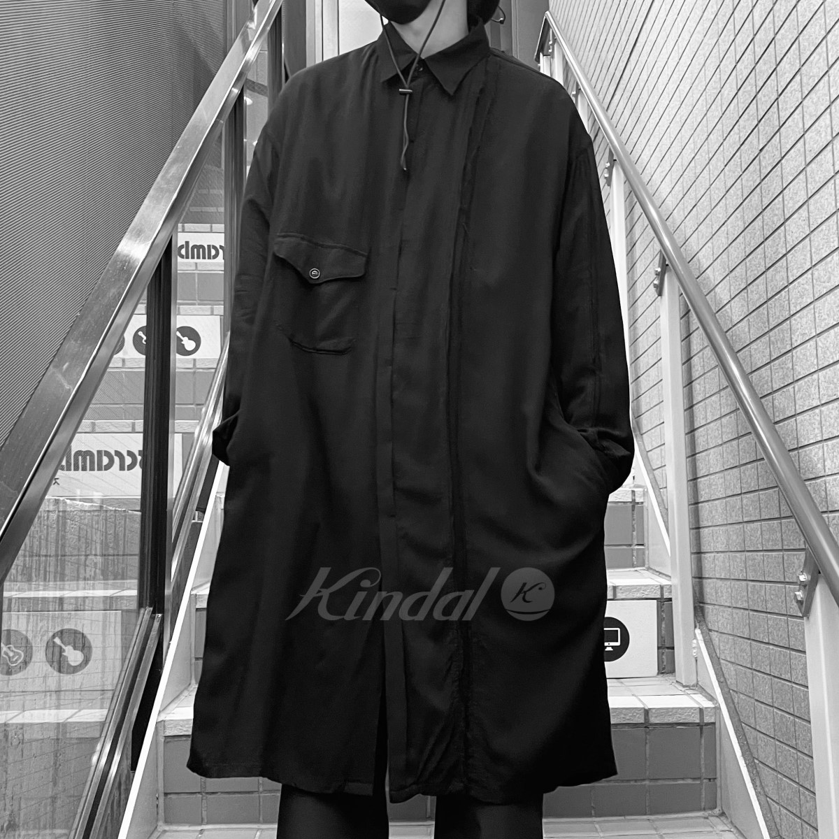【中古】YOHJI YAMAMOTO pour homme　18SS Ryスパンローンレーヨンロングシャツ ジャケットコート ブラック サイズ：3  【120223】（ヨウジヤマモトプールオム） | ブランド古着のカインドオル
