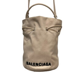 【中古】BALENCIAGA「WHEEL XS」ウィールドローストリング バケットバッグ 巾着バッグ ベージュ サイズ：-【価格見直し】