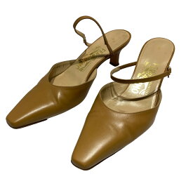 【中古】Salvatore Ferragamo　ポインテッドトゥ　ストラップパンプス　ROSSELLA ベージュ サイズ：6　1／2 【160324】（サルヴァトーレフェラガモ）